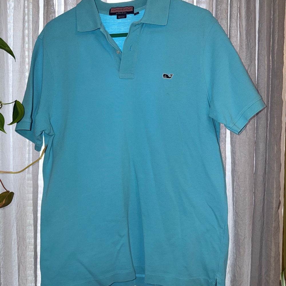 Men’s blue vineyard vines polo size small